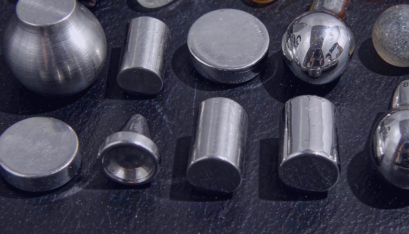Luxury Upscale Vape for High End Shopping packaging detail