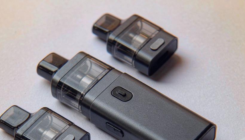 Luxury Upscale Vape for High End Shopping packaging detail