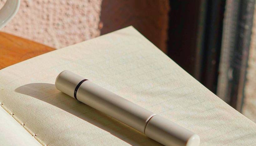 Bulk Luxury Upscale Shopping Malls: Storage and Shelf Life — Luxury Upscale Vape for High End Shopping Malls Bulk