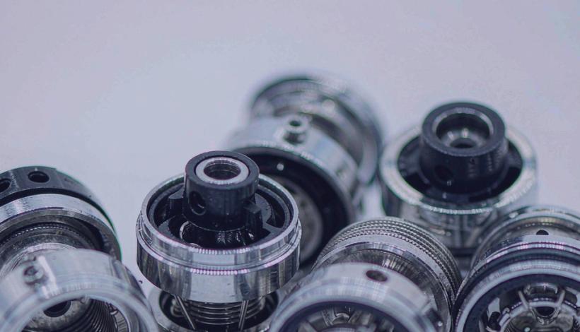 Luxury Upscale Vape for High End Shopping packaging detail