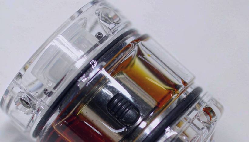 Luxury Upscale Vape for High End Shopping packaging detail