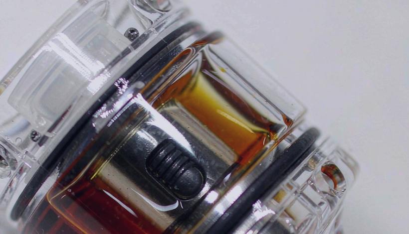 Luxury Upscale Vape for High End Shopping packaging detail