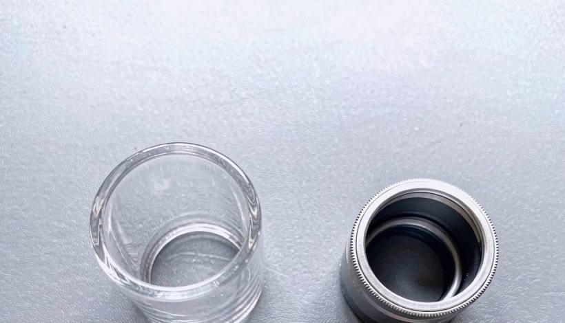 Luxury Upscale Vape for High End Shopping packaging detail