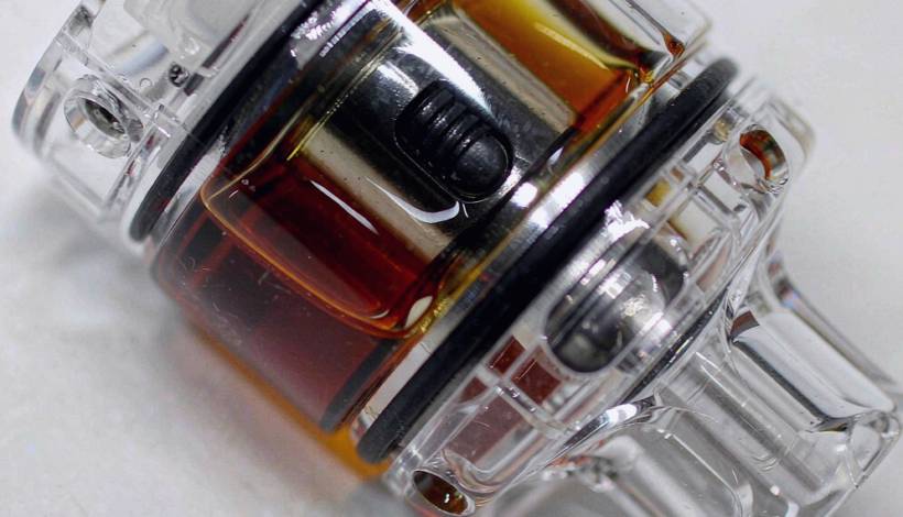 Luxury Upscale Vape for High End Shopping packaging detail