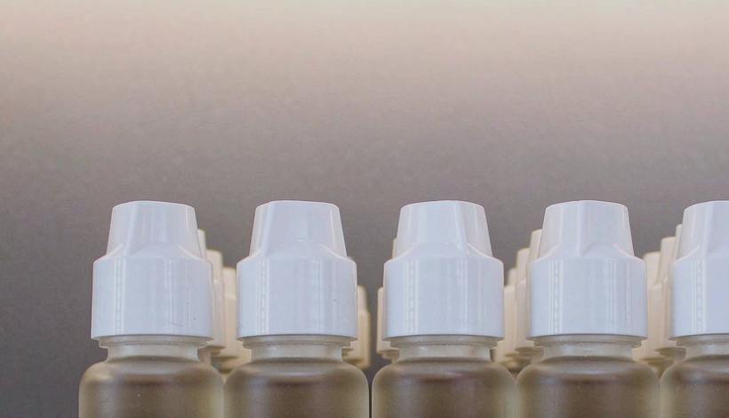Luxury Upscale Vape for High End Shopping packaging detail