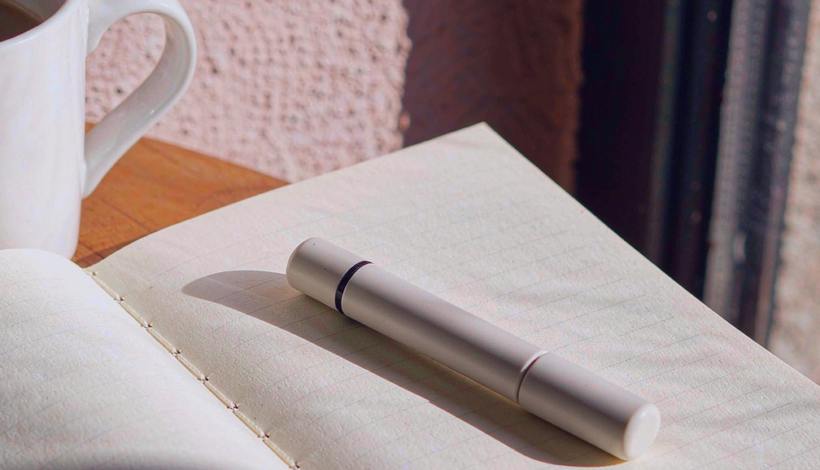 Luxury Upscale Vape for High End Shopping packaging detail