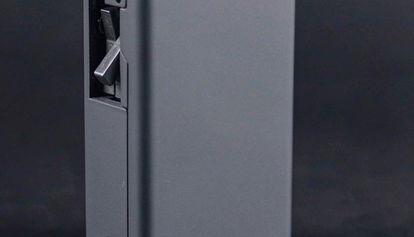 Luxury Upscale Vape for High End Shopping packaging detail