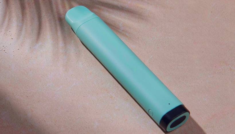 Luxury Upscale Vape for High End Shopping packaging detail