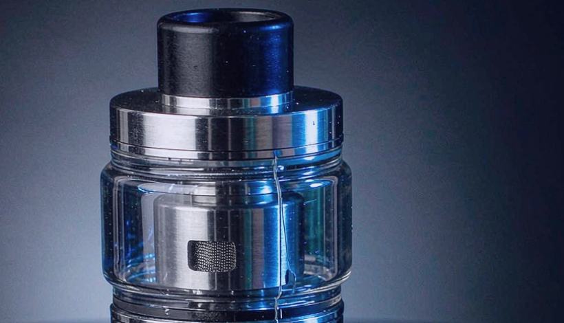 Luxury Upscale Vape for High End Shopping packaging detail
