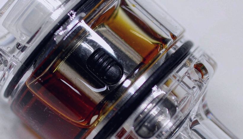 Luxury Upscale Vape for High End Shopping packaging detail