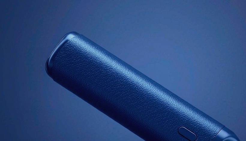 Luxury Upscale Vape for High End Shopping packaging detail