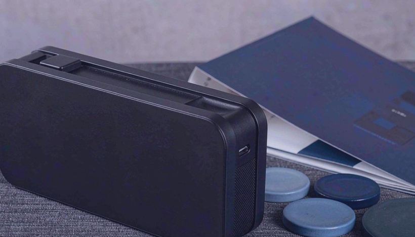 Luxury Upscale Vape for High End Shopping packaging detail