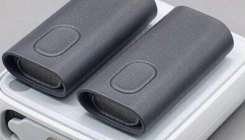 Luxury Upscale Vape for High End Shopping packaging detail