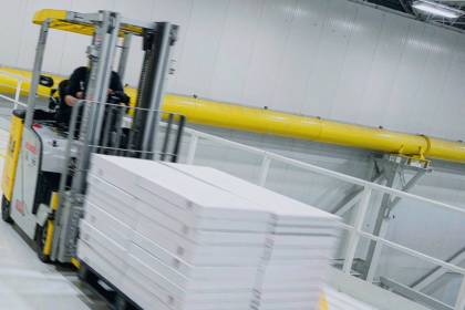 Lead Times for Importers — Bulk Luxury Upscale Shopping Malls