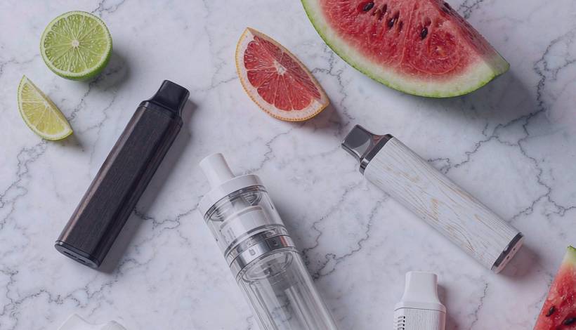 Luxury Upscale Vape for High End Shopping packaging detail