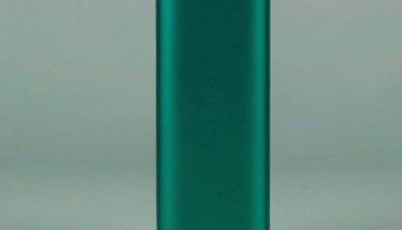 Luxury Upscale Vape for High End Shopping packaging detail