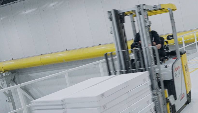 Luxury Upscale Shopping Malls Import: Carton Sizes for Vape Shops — Luxury Upscale Vape for High End Shopping Malls Bulk