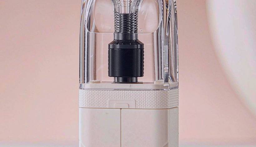 Luxury Upscale Vape for High End Shopping packaging detail