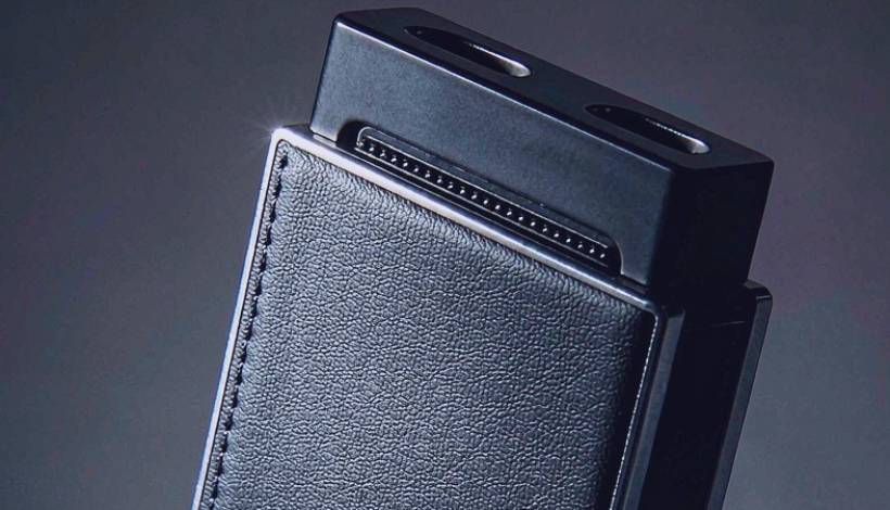 Luxury Upscale Vape for High End Shopping packaging detail