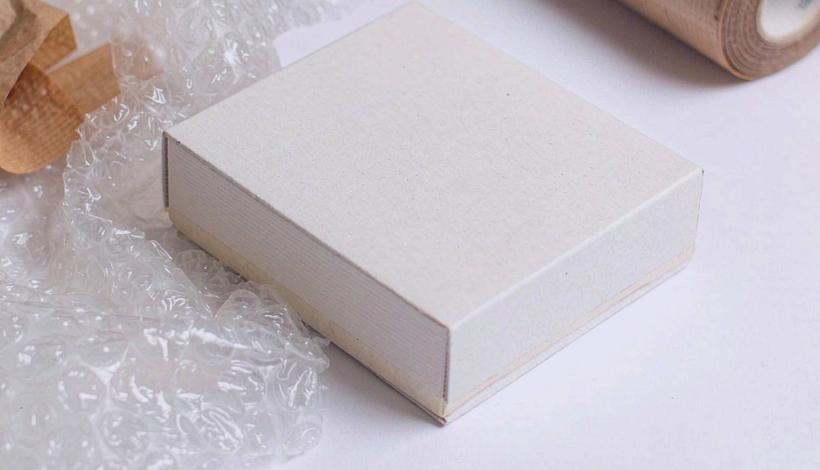 Luxury Upscale Vape for High End Shopping packaging detail