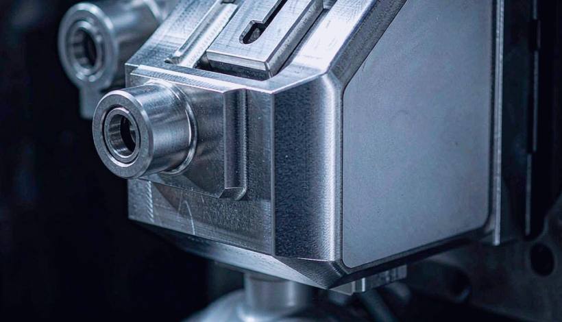 Luxury Upscale Vape for High End Shopping packaging detail