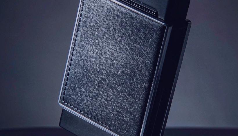 Luxury Upscale Vape for High End Shopping packaging detail