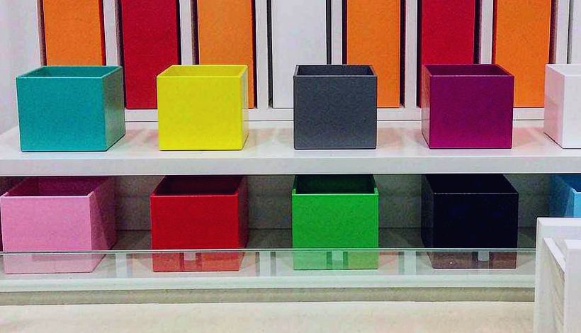 Luxury Upscale Vape for High End Shopping packaging detail