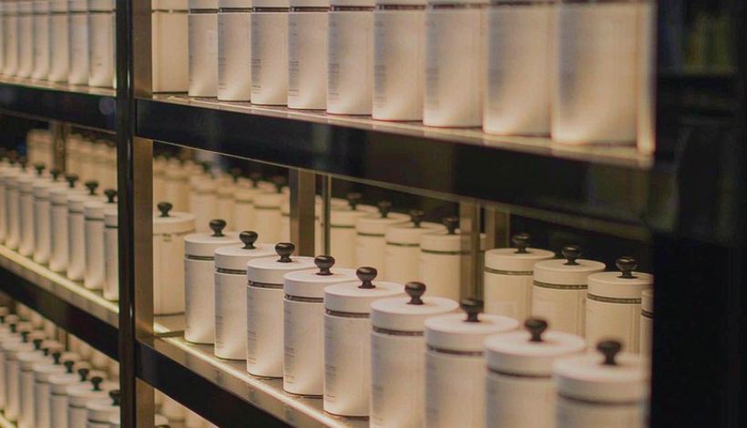 Luxury Upscale Shopping Malls Supply: Compliance Basics for Vape Shops — Luxury Upscale Vape for High End Shopping Malls Bulk