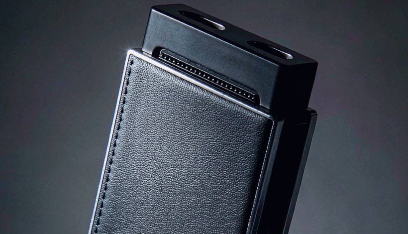 Luxury Upscale Vape for High End Shopping packaging detail
