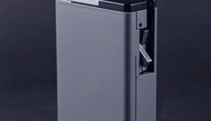 Luxury Upscale Vape for High End Shopping packaging detail