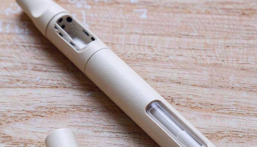 Luxury Upscale Vape for High End Shopping packaging detail