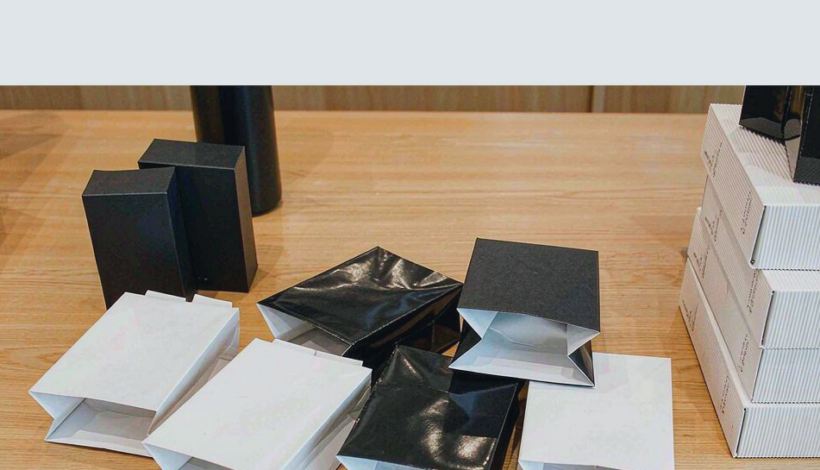 Merchandising for Vape Shops — Luxury Upscale Shopping Malls Import — Luxury Upscale Vape for High End Shopping Malls Bulk