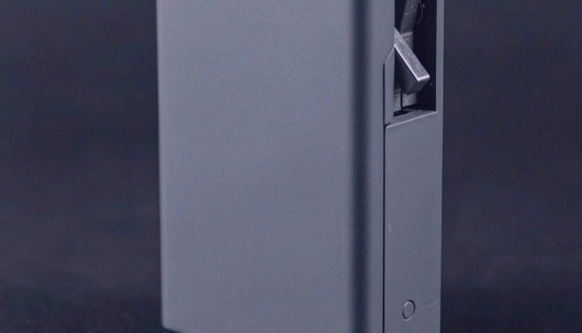 Luxury Upscale Vape for High End Shopping packaging detail