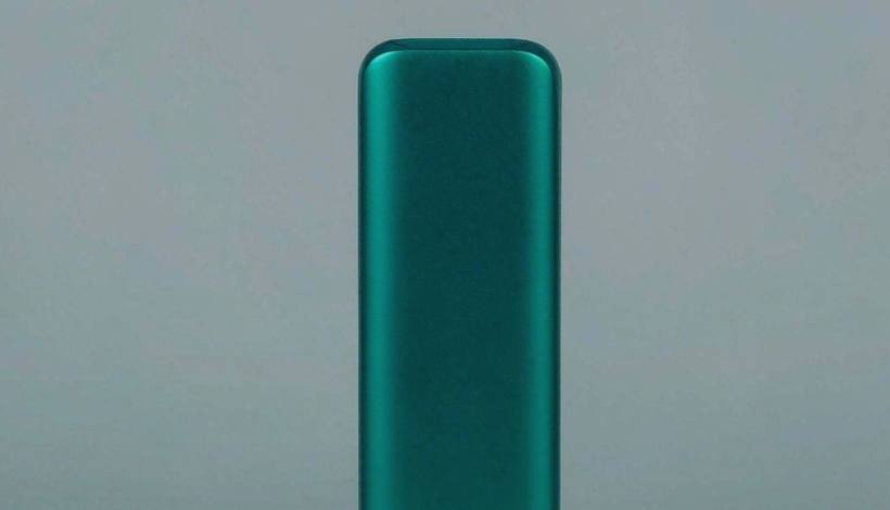 Luxury Upscale Vape for High End Shopping packaging detail