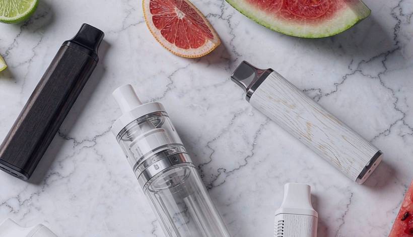 Luxury Upscale Vape for High End Shopping packaging detail