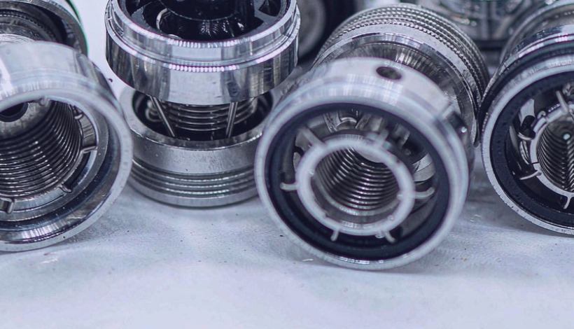Luxury Upscale Vape for High End Shopping packaging detail