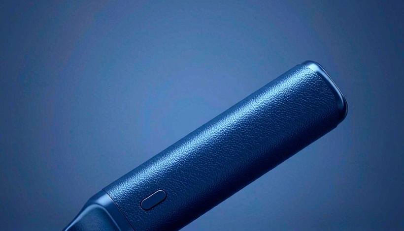 Luxury Upscale Vape for High End Shopping packaging detail