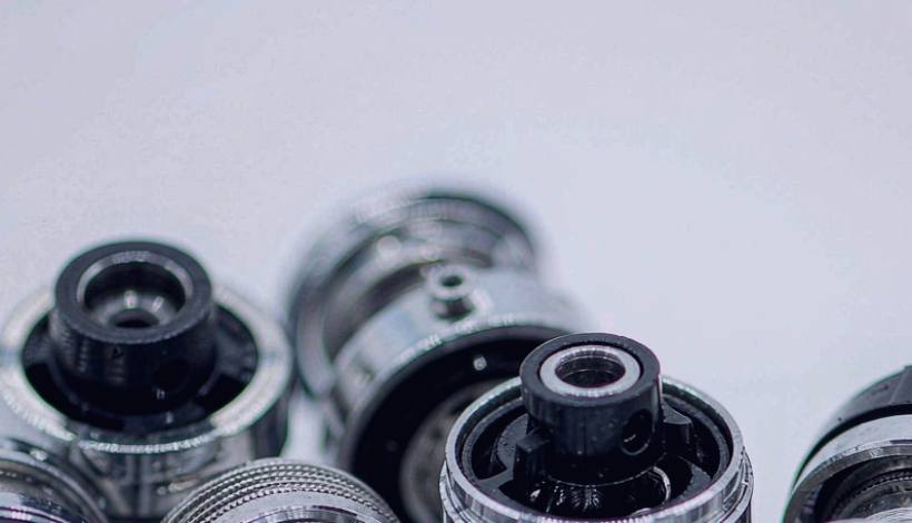 Luxury Upscale Vape for High End Shopping packaging detail