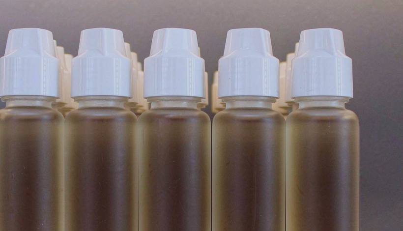 Luxury Upscale Vape for High End Shopping packaging detail