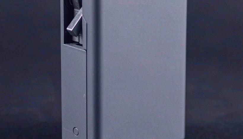 Luxury Upscale Vape for High End Shopping packaging detail