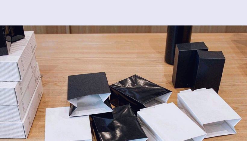 Luxury Upscale Vape for High End Shopping packaging detail