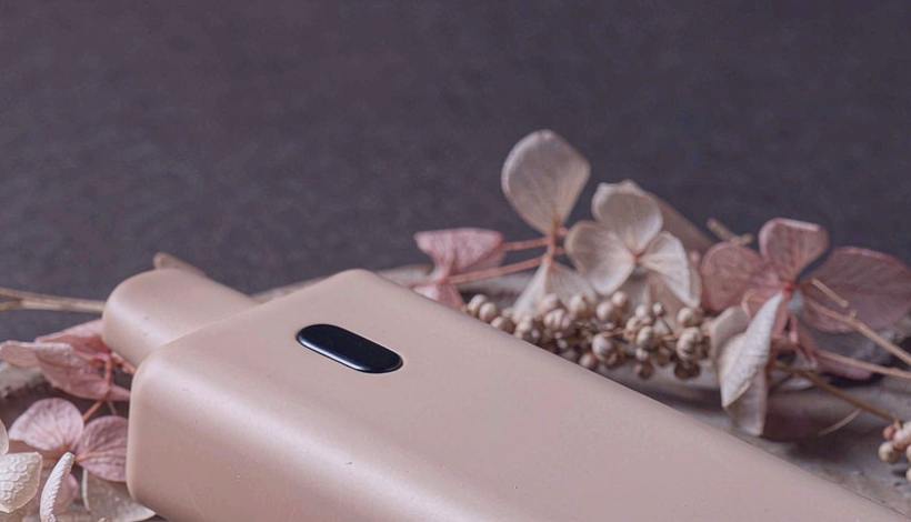 Luxury Upscale Vape for High End Shopping packaging detail