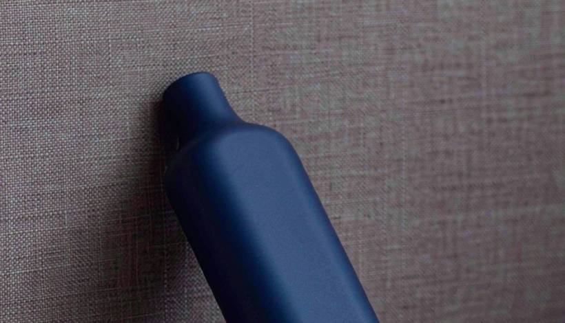 Luxury Upscale Vape for High End Shopping packaging detail