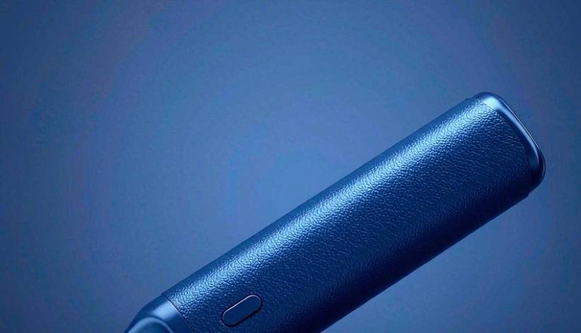 Luxury Upscale Vape for High End Shopping packaging detail