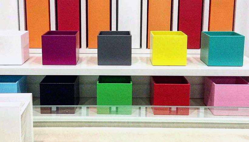 Luxury Upscale Vape for High End Shopping packaging detail