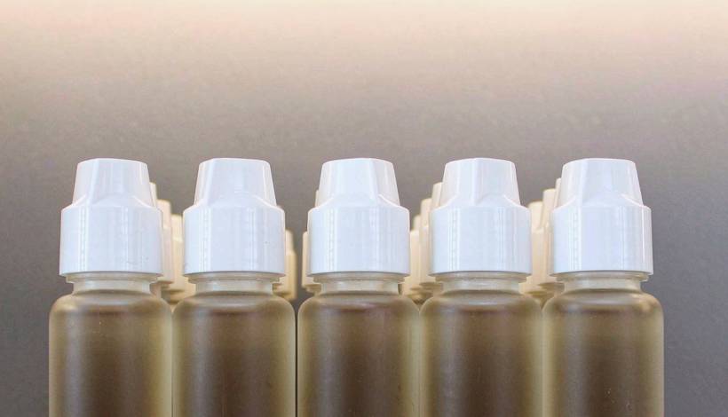 Luxury Upscale Vape for High End Shopping packaging detail