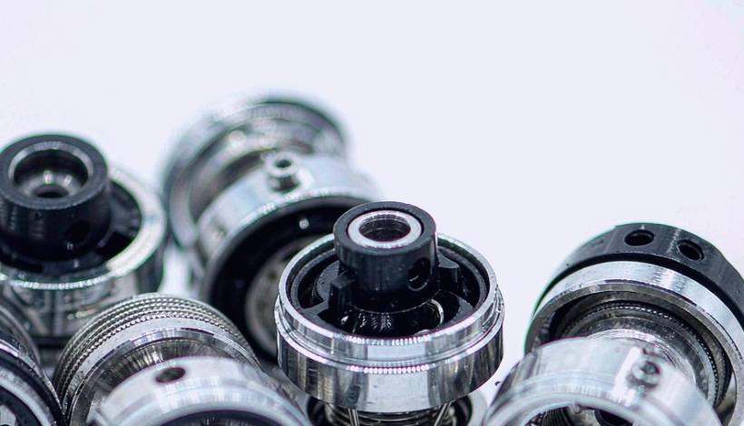 Luxury Upscale Vape for High End Shopping packaging detail