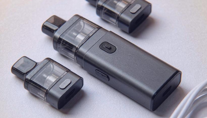 Luxury Upscale Vape for High End Shopping packaging detail