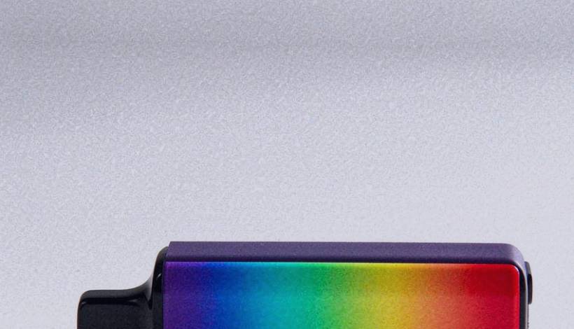 Luxury Upscale Vape for High End Shopping packaging detail
