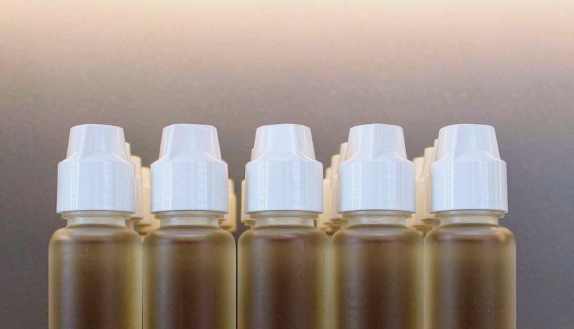 Luxury Upscale Vape for High End Shopping packaging detail